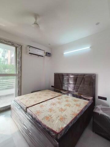 Bedroom in 2 BHK Apartment at SAS Tower, Sector 38 – for Rent