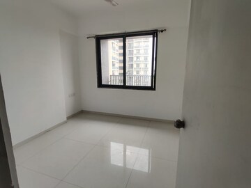 Room in 3 BHK Apartment at Tragad – for Rent