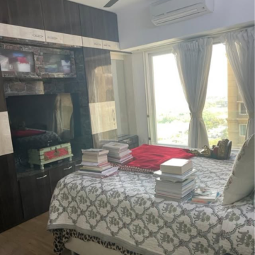 Bedroom in 4 BHK Apartment at Bhoomi Celestia, Kanch Pada – for Rent