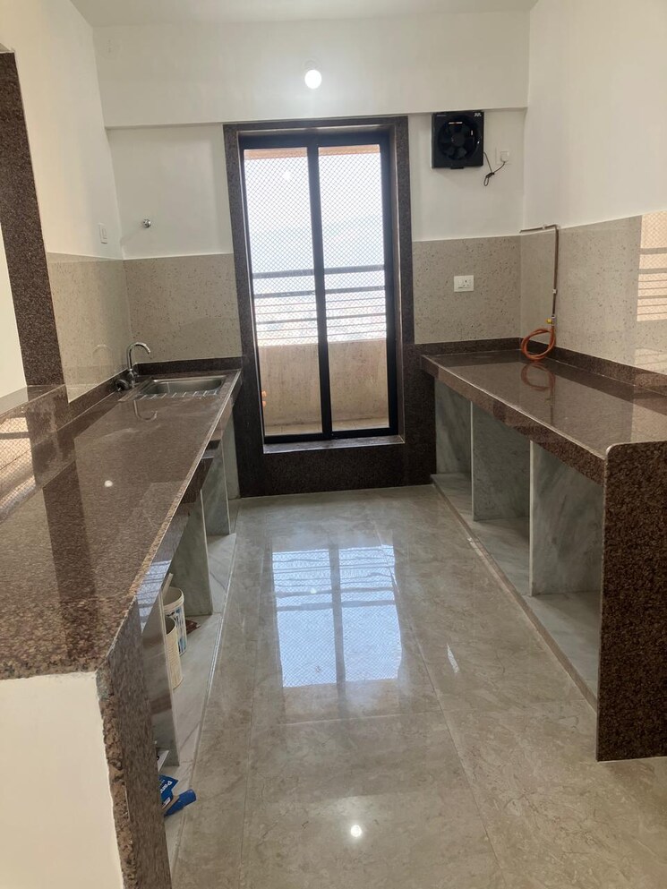 Kitchen, neelkanth-krishna-b-wing 3 Bedroom 978 Sq.Ft. Apartment In Kapur Bawdi Thane 8417115