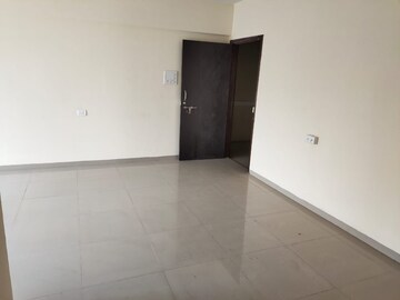 Room in 3 BHK Apartment at Teejadeep Heights, Azad Nagar – for Rent