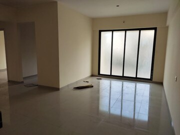 Room in 3 BHK Apartment at Teejadeep Heights, Azad Nagar – for Rent