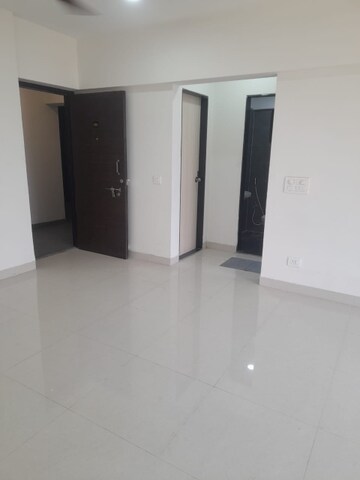 Room in 1 BHK Apartment at Lower Parel – for Rent