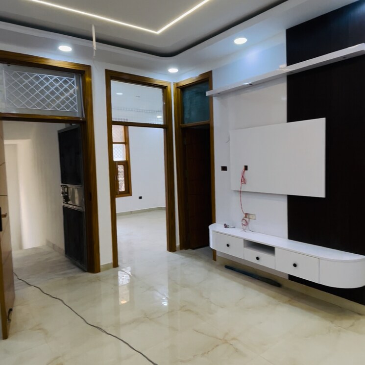 Room, vasundhara sector 1 2 Bedroom 68 Sq.Mt. Builder Floor In Vasundhara Sector 1 Ghaziabad 8417225