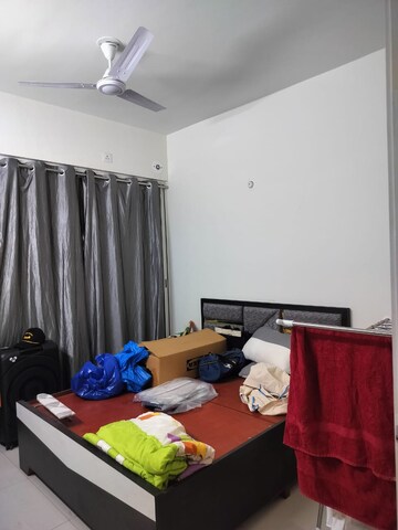 Bedroom in 2 BHK Apartment at Seawoods – for Rent