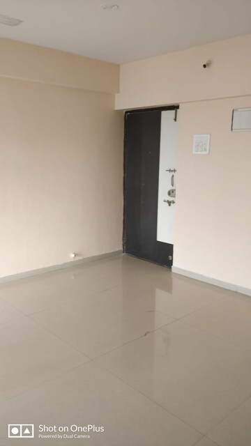 Room in 3 BHK Apartment at Khopat – for Rent
