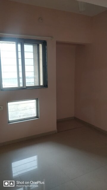 Room in 3 BHK Apartment at Khopat – for Rent