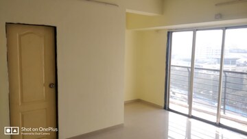 Room in 3 BHK Apartment at Khopat – for Rent