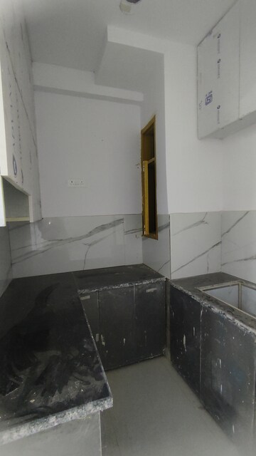 Kitchen in 1 BHK Builder Floor at Sector 73 – for Sale