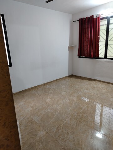 Room in 2 BHK Apartment at Rahul Terrace, Koregaon Park – for Rent