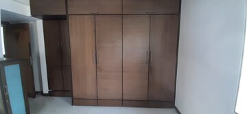 Room in 3 BHK Apartment at Malabar Hill – for Rent