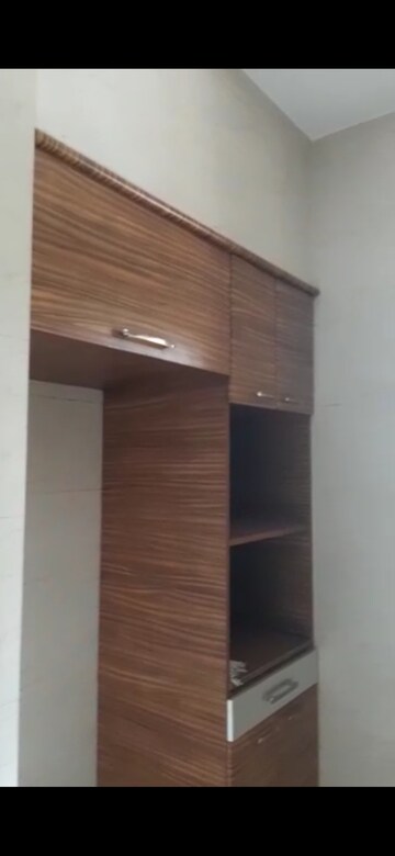 Furnished Amenities in 2 BHK Apartment at Vardhman Gardens, Balkum Pada – for Rent