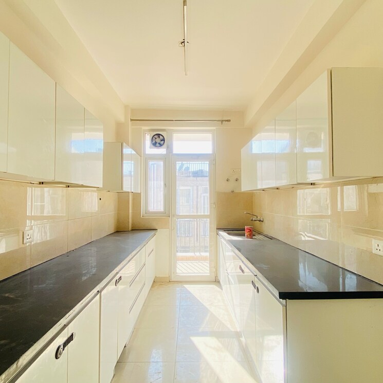 Kitchen, new chandigarh 3 Bedroom 1996 Sq.Ft. Builder Floor In New Chandigarh Chandigarh 8417575