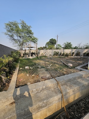  Plot For Sale in Koni