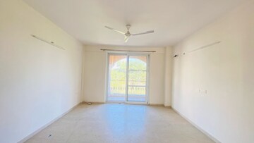 Room in 3 BHK Builder Floor at Omaxe New Chandigarh, North Mullanpur – for Sale