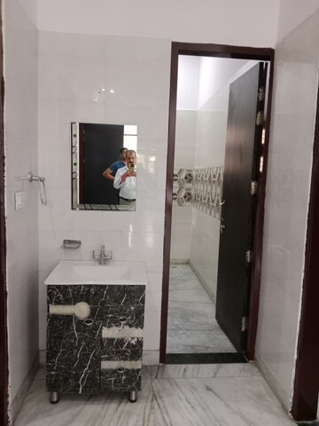 Bathroom in 3 BHK Builder Floor at Sector 18 – for Rent