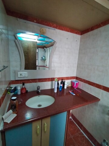 Furnished Amenities in 2 BHK Apartment at Lokhandwala Residency, Worli – for Rent