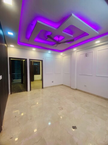 2 BHK Apartment For Sale in Chattarpur
