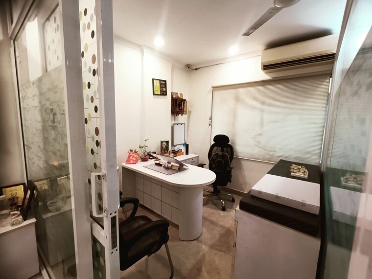 Master Bedroom, anand lok 4 Bedroom 400 Sq.Yd. Builder Floor In Anand Lok Delhi 8417732