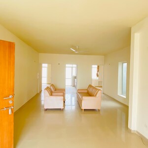 Living Room in 3 BHK Builder Floor at DLF Hyde Park, Mullanpur – for Sale