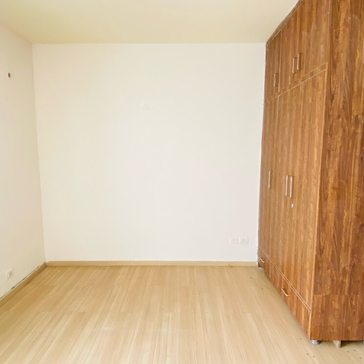 Room, dlf-hyde-park 3 Bedroom 1880 Sq.Ft. Builder Floor In Mullanpur Chandigarh 8417772