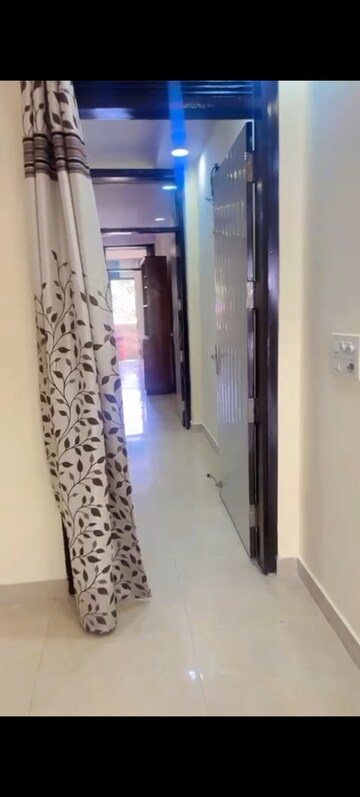Building Lobby in 2 BHK Builder Floor at Lajpat Nagar – for Rent