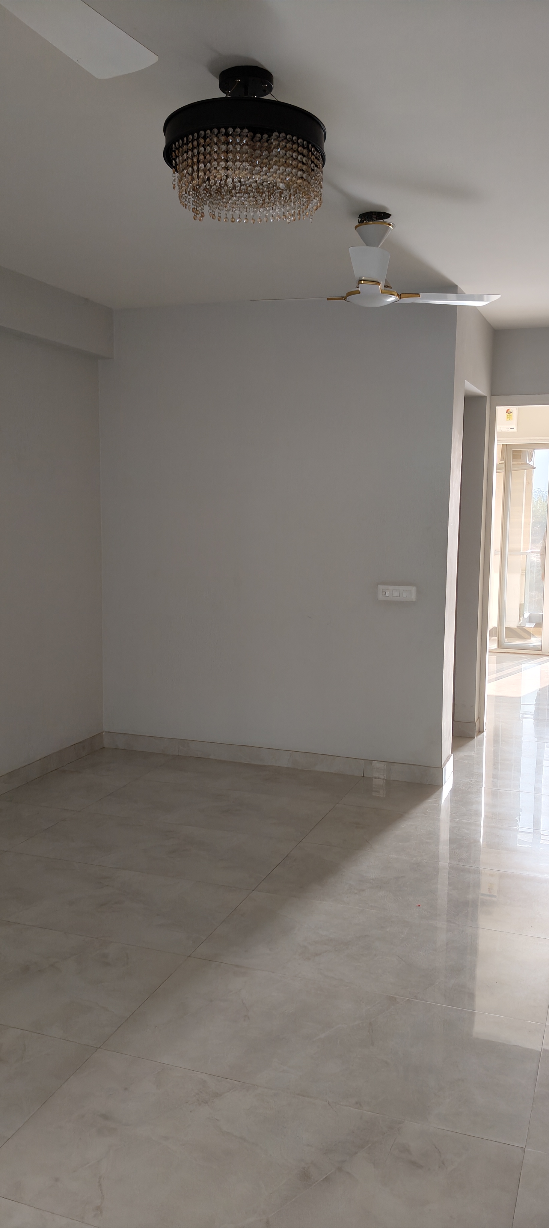 2.5 BHK + Servant Room Builder Floor For Sale in Smart World Gems