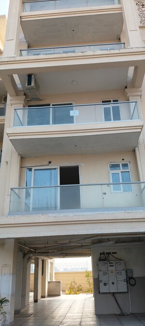 2.5 BHK Builder Floor – Exterior View View at Smart World Gems, Sector 89 - for Sale