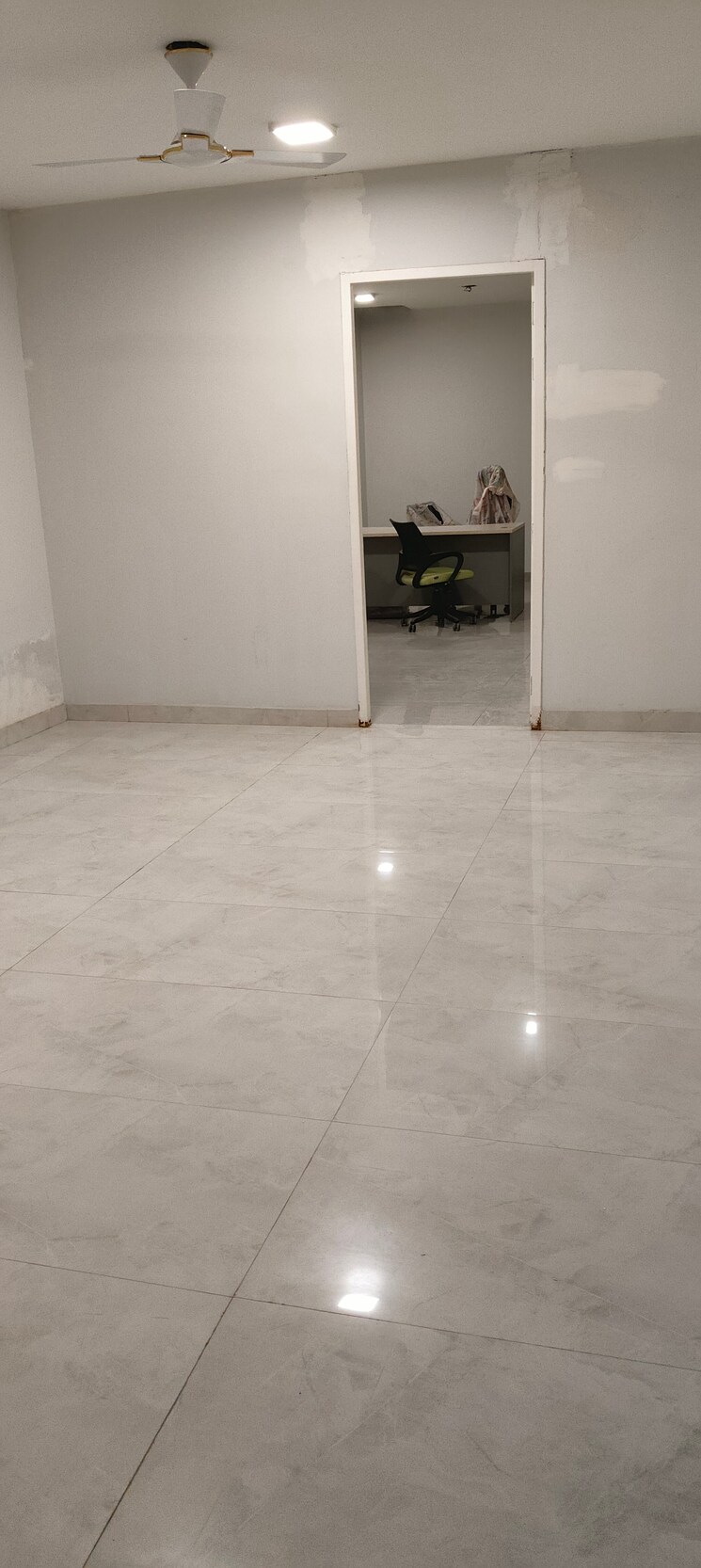 Room, smart-world-gems 2.5 Bedroom 1196 Sq.Ft. Builder Floor In Sector 89 Gurgaon 8417897