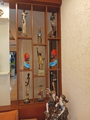 Furnished Amenities in 4 BHK Builder Floor at Sector 85 – for Sale