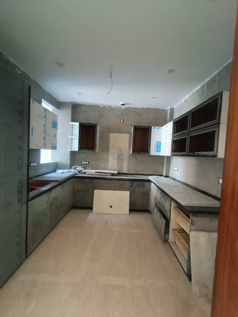 Kitchen, safdarjung development area 4 Bedroom 333 Sq.Yd. Builder Floor In Safdarjung Development Area Delhi 8417935