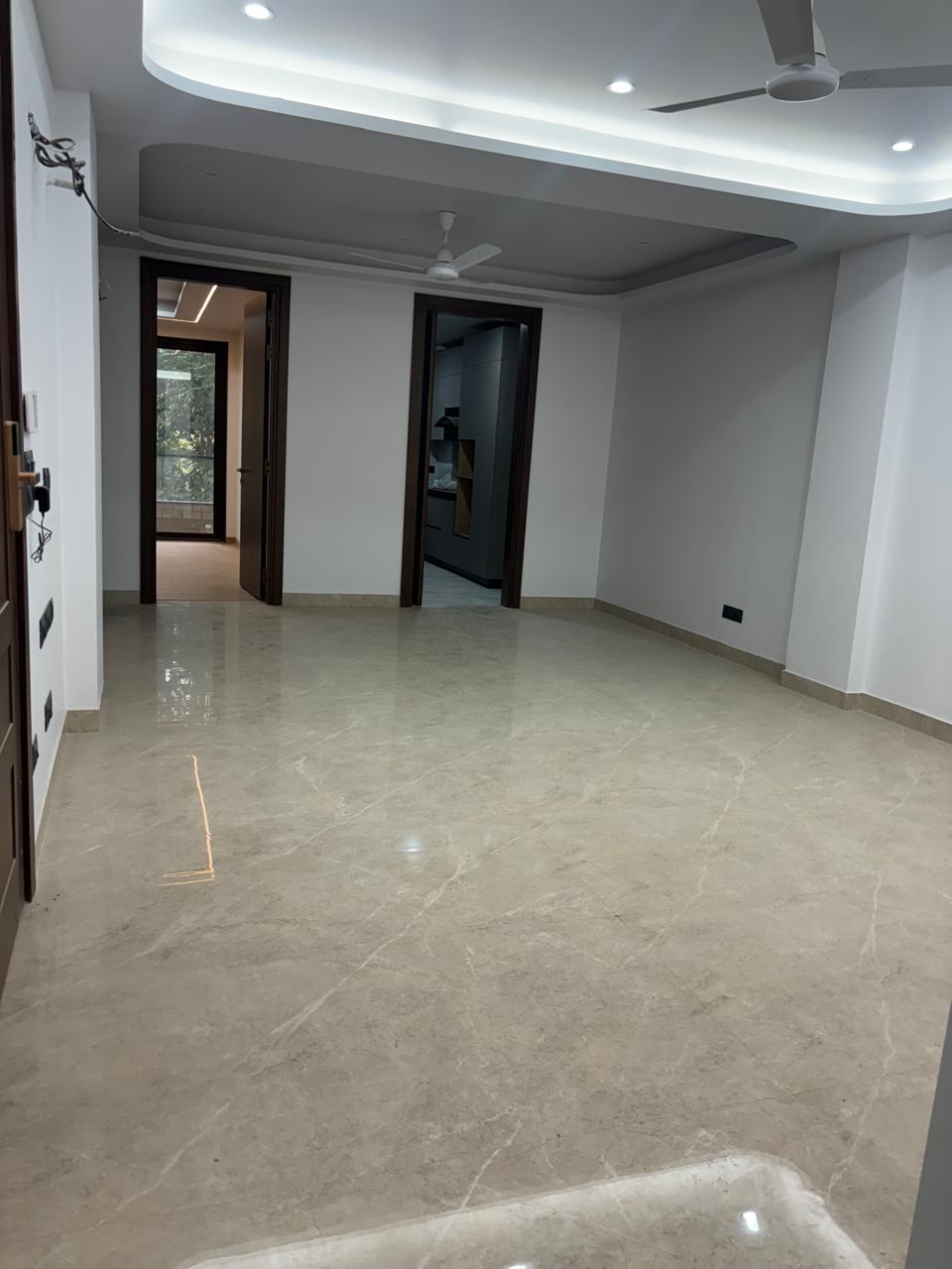 4 BHK + Servant Room Builder Floor For Sale in Safdarjung Development Area