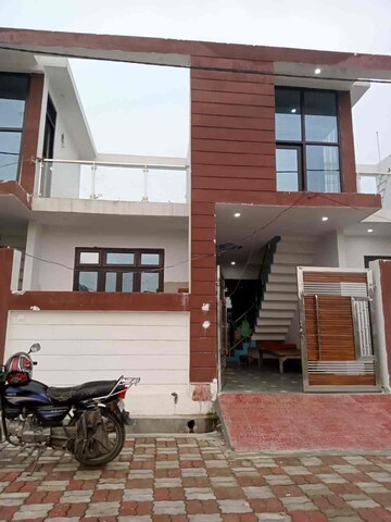 2 BHK Builder Floor For Rent in DLF Vibhuti Khand, Gomti Nagar