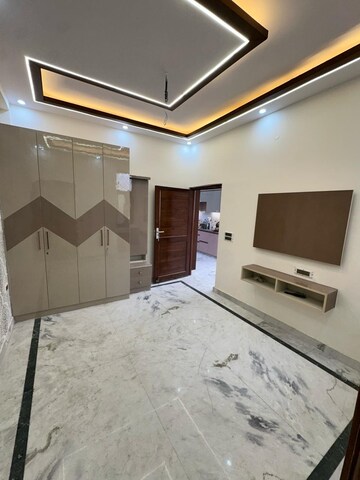 Room in 2 BHK Apartment at GH-7 Crossings Republik, Vijay Nagar – for Sale