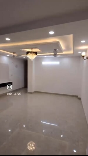 Room in 2 BHK Apartment at Panchsheel Vihar – for Sale