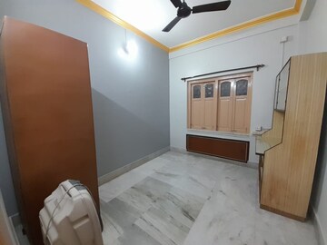 Room in 3 BHK Independent House at Sakher Bazar – for Rent