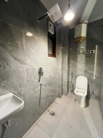 Bathroom in 1 BHK Builder Floor at Paryavaran Complex – for Rent