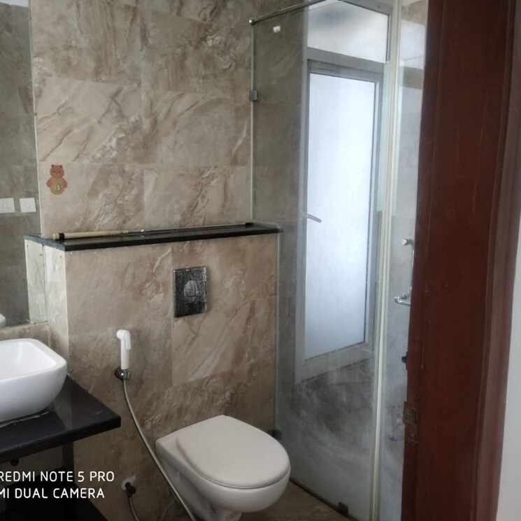 Bathroom, mahagun-mezzaria 3 Bedroom 2030 Sq.Ft. Apartment In Sector 78 Noida 8418218