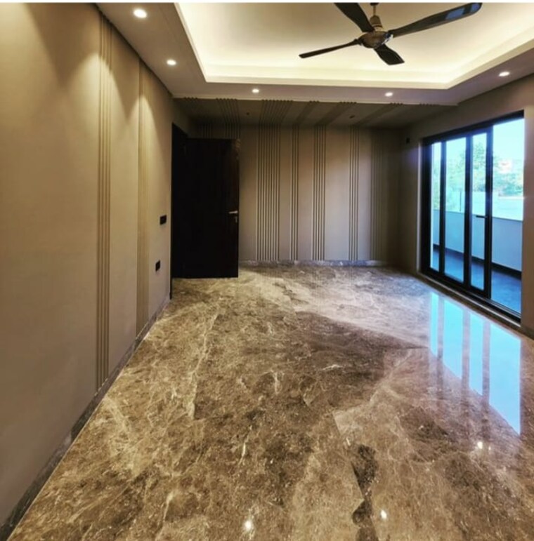 Room, shalimar bagh 4 Bedroom 2500 Sq.Ft. Builder Floor In Shalimar Bagh Delhi 8418233