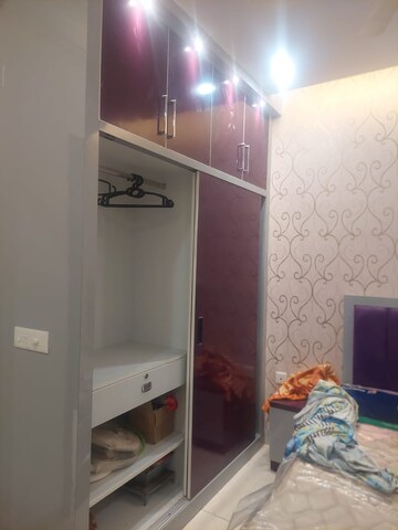 Furnished Amenities in 3 BHK Apartment at Rishita Manhattan, Gomti Nagar – for Rent