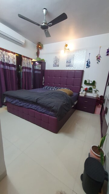 Bedroom in 2 BHK Apartment at Neminath Heights, Mira Road – for Sale