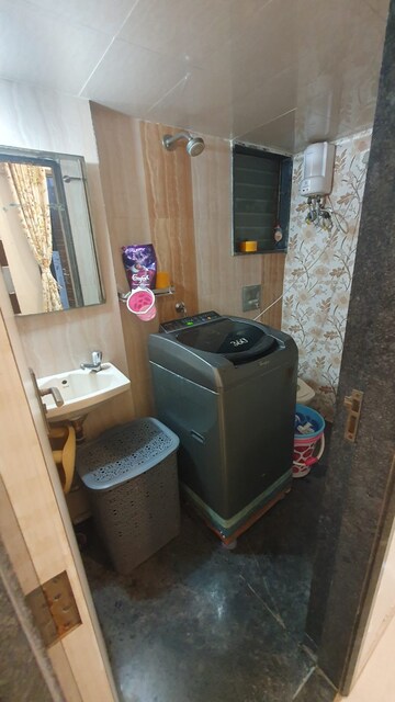 Bathroom in 2 BHK Apartment at Neminath Heights, Mira Road – for Sale