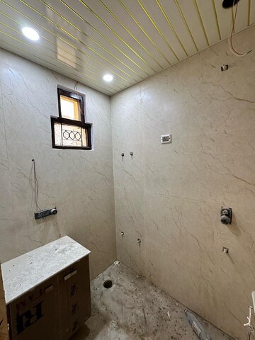 Bathroom in 2 BHK Apartment at Signature Global Orchard Avenue, Sector 93 – for Sale