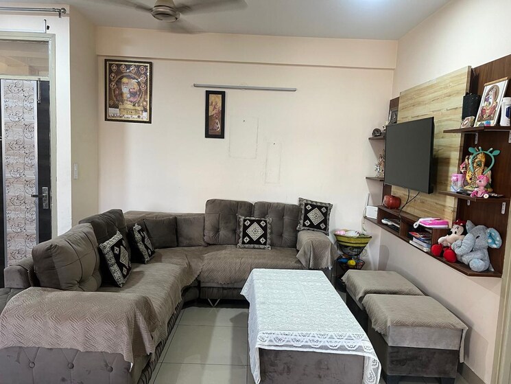 Team Area, signature-global-orchard-avenue 2 Bedroom 629 Sq.Ft. Apartment In Sector 93 Gurgaon 8418307