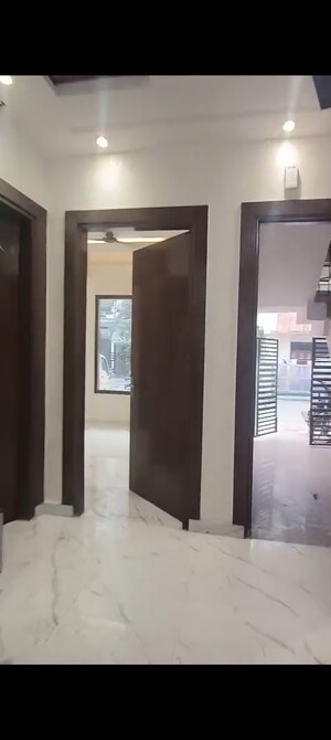 Building Lobby in 3 BHK Builder Floor at Indrapuram – for Sale