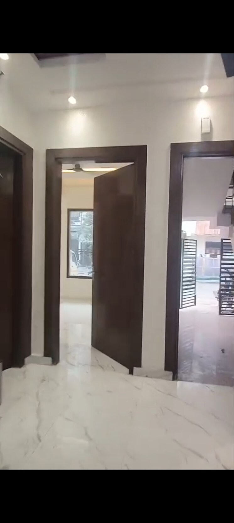 undefined, indrapuram 3 Bedroom 90 Sq.Mt. Builder Floor In Indrapuram Ghaziabad 8418336