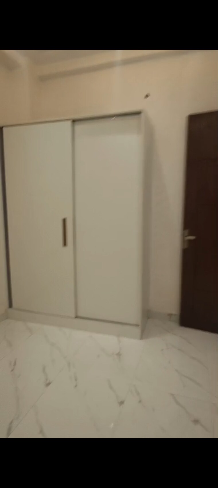 Room, indrapuram 3 Bedroom 90 Sq.Mt. Builder Floor In Indrapuram Ghaziabad 8418336