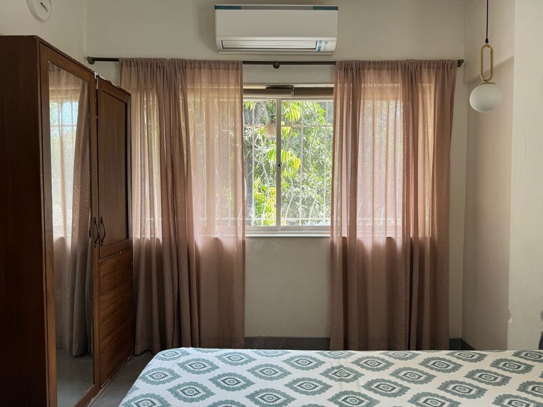 Bedroom, sarla-chs 2 Bedroom 650 Sq.Ft. Apartment In Andheri West Mumbai 8418339