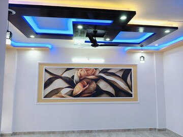 Room in 2 BHK Apartment at Gaur City 2 - 14th Avenue, Sector 16c Greater Noida – for Rent