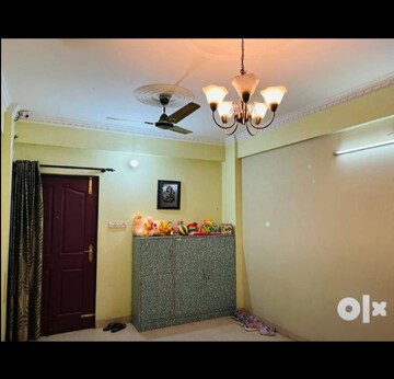 Room in 1.5 BHK Apartment at Gomti Nagar – for Rent
